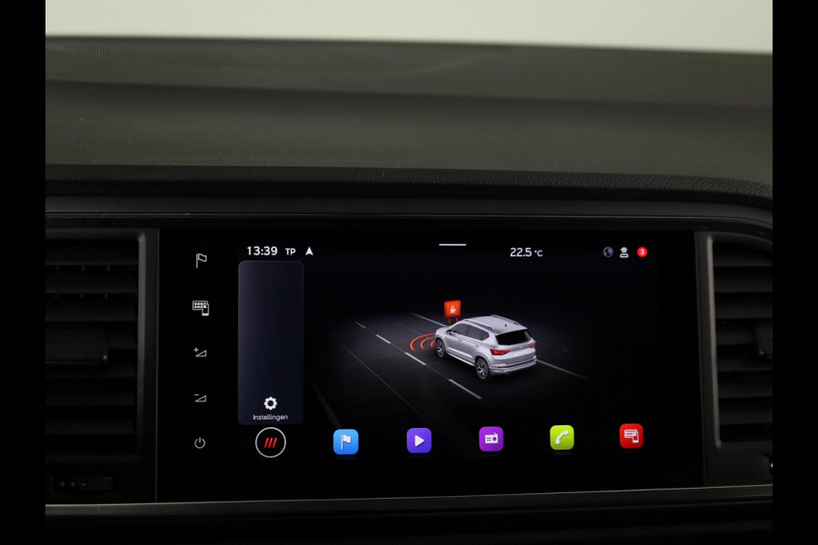 Seat Ateca 1.0 TSI Style Business Intense 81kw / 110pk | Navigatiesysteem 23.4 cm | Achteruitrijcamera | Climat control | Virtual cockpit | Park assist