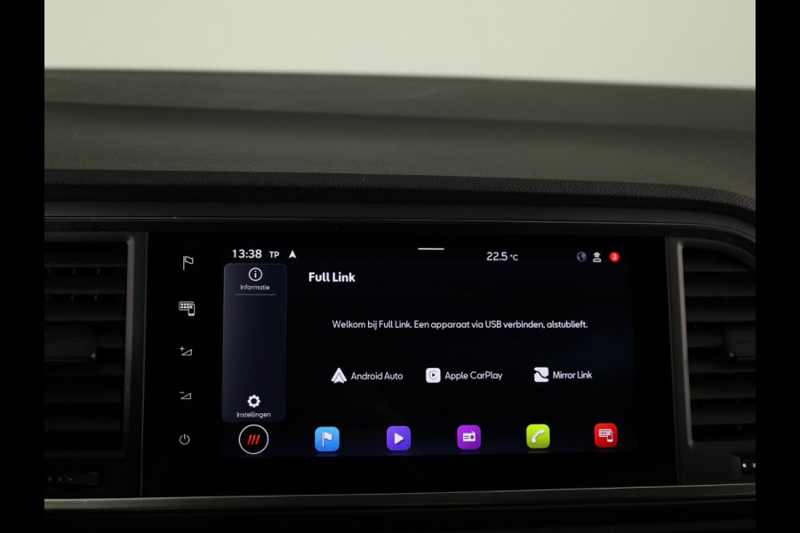 Seat Ateca 1.0 TSI Style Business Intense 81kw / 110pk | Navigatiesysteem 23.4 cm | Achteruitrijcamera | Climat control | Virtual cockpit | Park assist