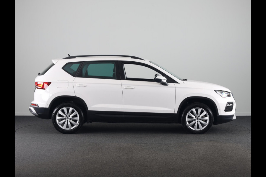 Seat Ateca 1.0 TSI Style Business Intense 81kw / 110pk | Navigatiesysteem 23.4 cm | Achteruitrijcamera | Climat control | Virtual cockpit | Park assist