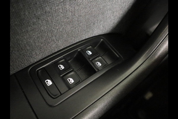 Seat Ateca 1.0 TSI Style Business Intense 81kw / 110pk | Navigatiesysteem 23.4 cm | Achteruitrijcamera | Climat control | Virtual cockpit | Park assist