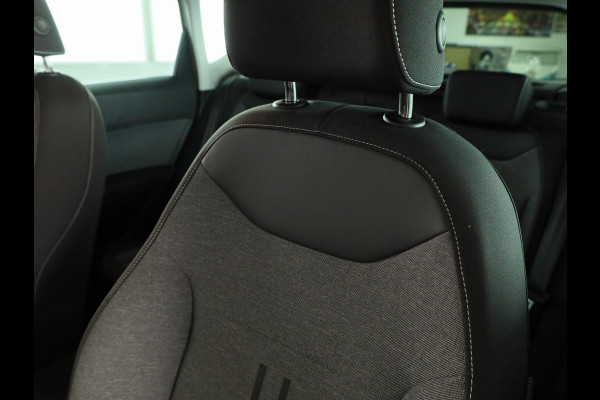 Seat Ateca 1.0 TSI Style Business Intense 81kw / 110pk | Navigatiesysteem 23.4 cm | Achteruitrijcamera | Climat control | Virtual cockpit | Park assist