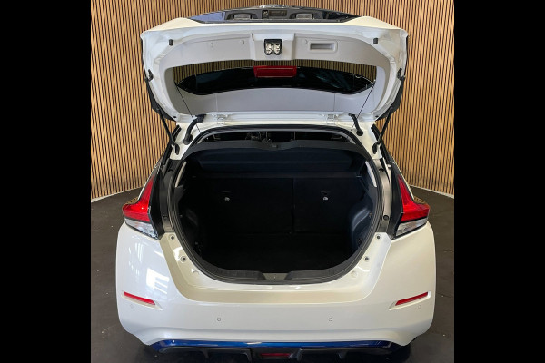 Nissan Leaf E+ N-Connecta 62 kWh|GROTE ACCU|91%SOH|ACC|CARPLAY|CAMERA 360+V+A|STOEL+STUURVERW.|PDC V+A|NAP|NL-AUTO|INCL.BTW|1e EIG