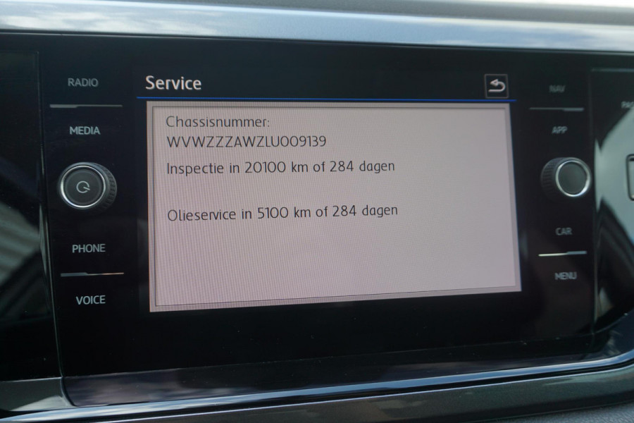 Volkswagen Polo 1.0 TSI Highline/Digi-Dash./PDC voor+achter/ Navigatie.