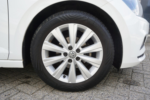 Volkswagen Polo 1.0 TSI Highline/Digi-Dash./PDC voor+achter/ Navigatie.