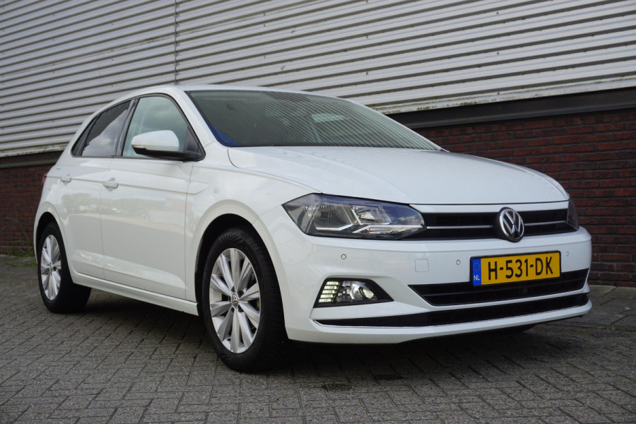 Volkswagen Polo 1.0 TSI Highline/Digi-Dash./PDC voor+achter/ Navigatie.