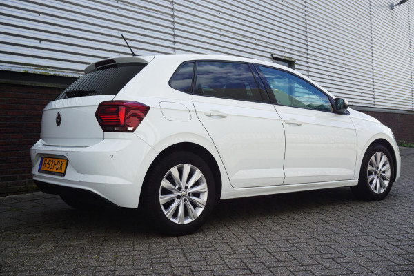 Volkswagen Polo 1.0 TSI Highline/Digi-Dash./PDC voor+achter/ Navigatie.
