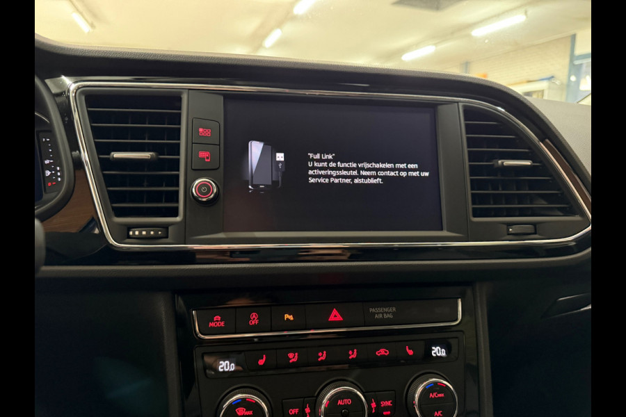 Seat Leon 1.5 TSI FR 150PK Business Intense | Virtual | LED | Leer-Pakket | Premium Sound | Camera | Parkeerhulp