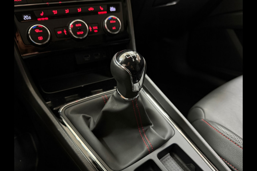 Seat Leon 1.5 TSI FR 150PK Business Intense | Virtual | LED | Leer-Pakket | Premium Sound | Camera | Parkeerhulp