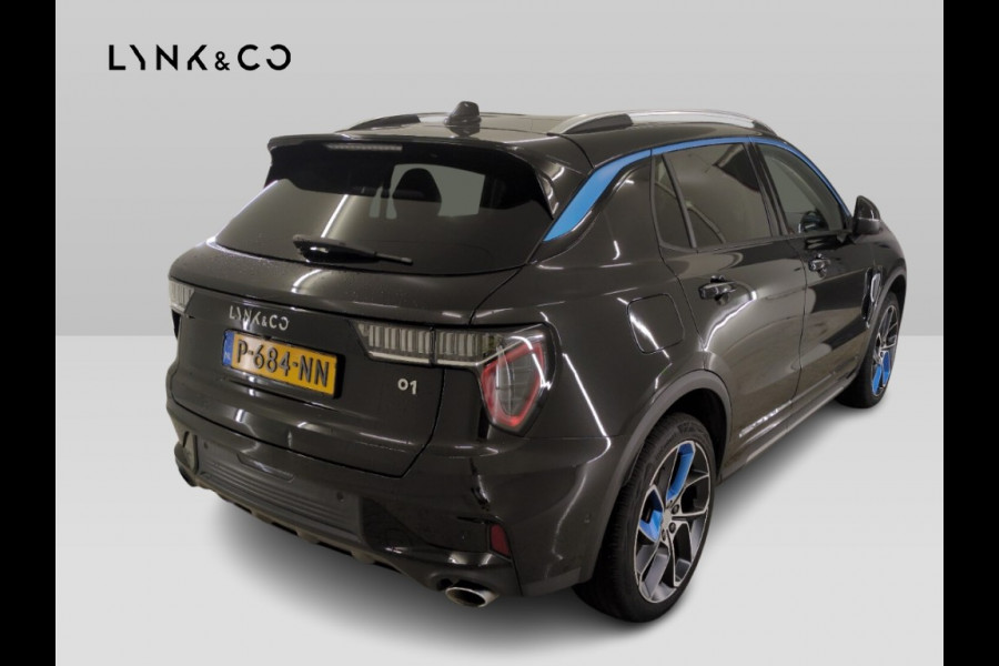 Lynk & Co 01 1.5 262pk Plug-in Adapt.Cruise Pano Carplay Trekhaakmeerprijs