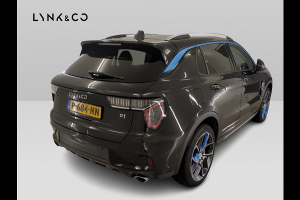 Lynk & Co 01 1.5 262pk Plug-in Adapt.Cruise Pano Carplay Trekhaakmeerprijs