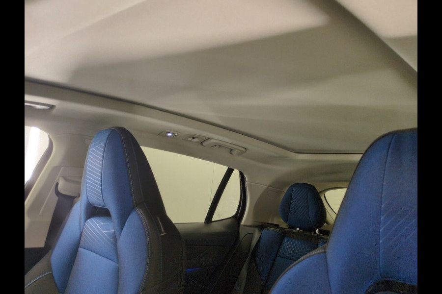 Lynk & Co 01 1.5 262pk Plug-in Adapt.Cruise Pano Carplay Trekhaakmeerprijs