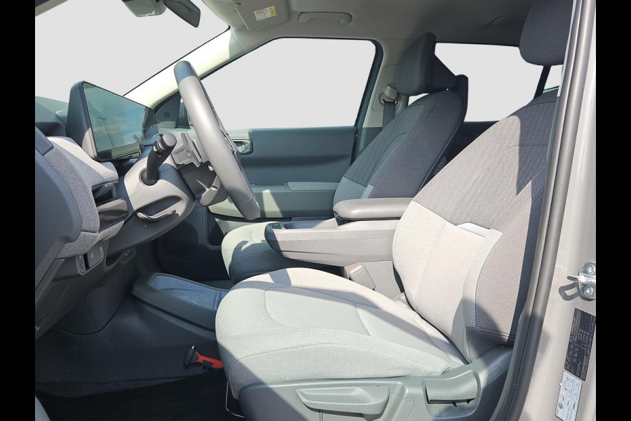 Kia EV3 Plus 81.4 kWh | Dodehoek Assistentie | Adapt. Cruise | Stoel- En Stuurverwarming | CarPlay/Android Auto | Wireless Charging Mobiel |