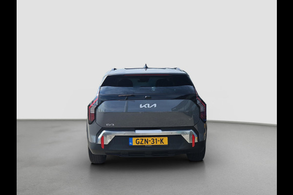 Kia EV3 Plus 81.4 kWh | Dodehoek Assistentie | Adapt. Cruise | Stoel- En Stuurverwarming | CarPlay/Android Auto | Wireless Charging Mobiel |
