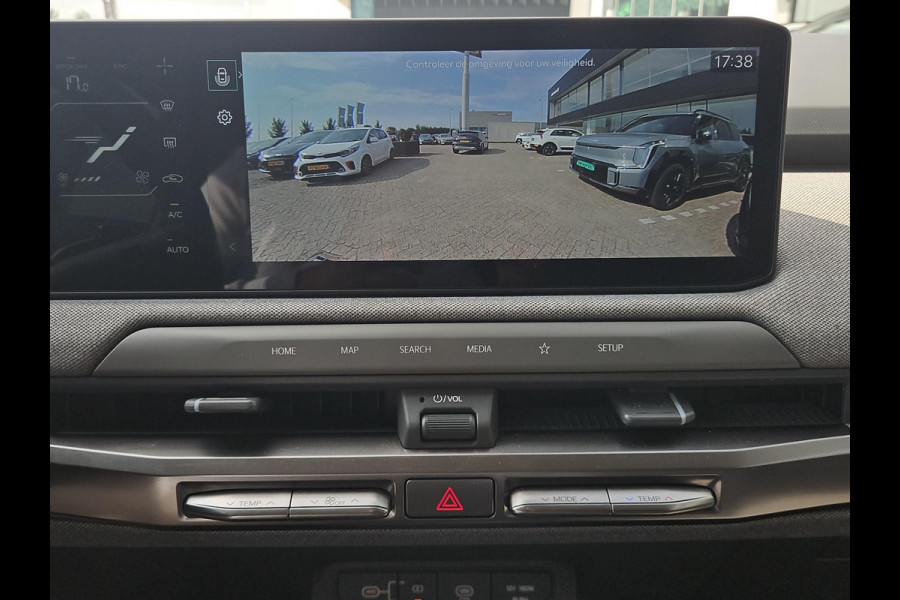 Kia EV3 Plus 81.4 kWh | Dodehoek Assistentie | Adapt. Cruise | Stoel- En Stuurverwarming | CarPlay/Android Auto | Wireless Charging Mobiel |
