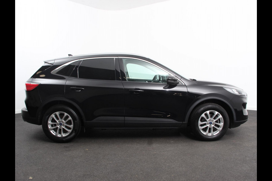 Ford Kuga 2.5 PHEV Vignale Climate control Adaptieve cruise control Led Lichtmetalen velgen Parkeersensoren Camera Stoelverwarming Stuurverwarming Navigatie Apple carplay/ Android Auto Trekhaak