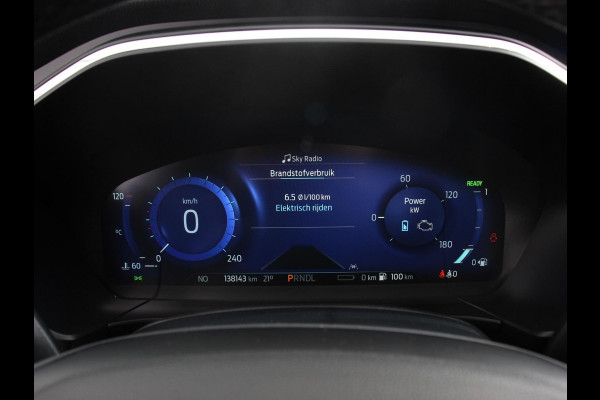 Ford Kuga 2.5 PHEV Vignale Climate control Adaptieve cruise control Led Lichtmetalen velgen Parkeersensoren Camera Stoelverwarming Stuurverwarming Navigatie Apple carplay/ Android Auto Trekhaak