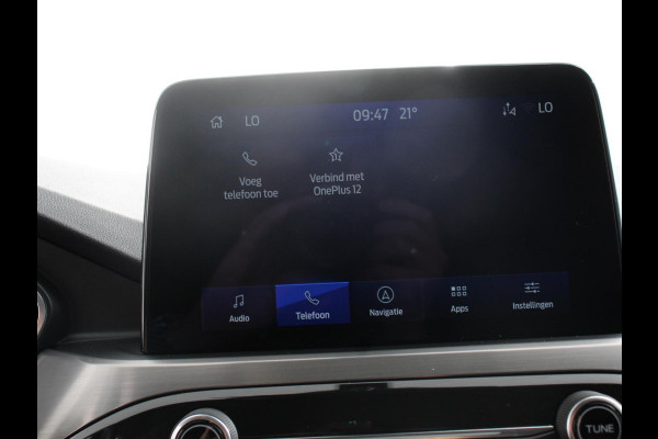 Ford Kuga 2.5 PHEV Vignale Climate control Adaptieve cruise control Led Lichtmetalen velgen Parkeersensoren Camera Stoelverwarming Stuurverwarming Navigatie Apple carplay/ Android Auto Trekhaak