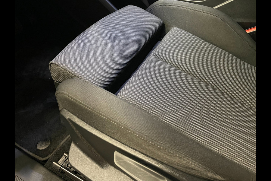 Audi Q4 e-tron 40 Advanced Edition 77 kWh|93%SOH|ELEK.TREKHAAK|ACC|APPLE CARPLAY|STOELVERW|NAVIGATIE|NL-AUTO|NAP|1e EIG|INCL. BTW|