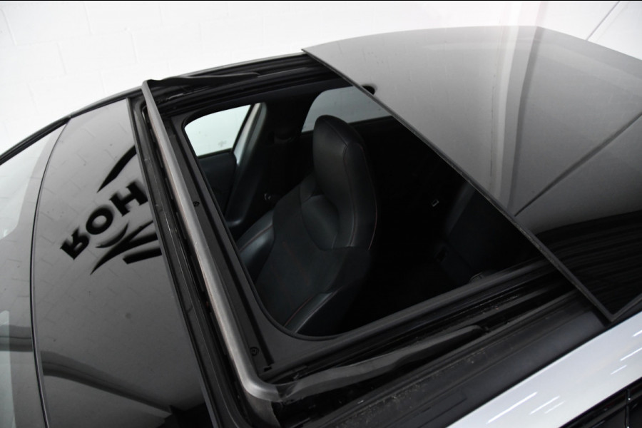 Mercedes-Benz A-Klasse 180 Business Solution AMG Pano,Burmester,Sfeer