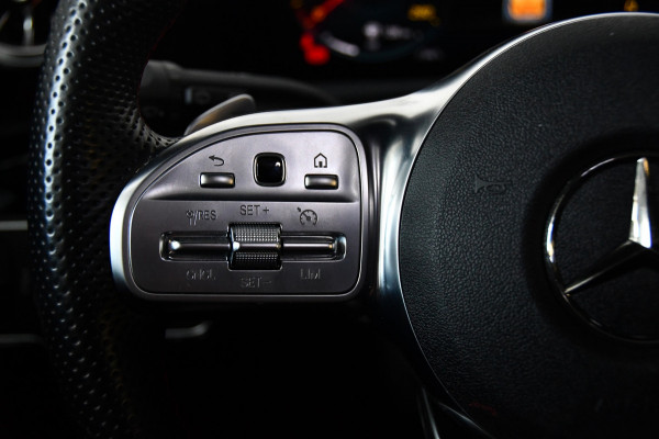 Mercedes-Benz A-Klasse 180 Business Solution AMG Pano,Burmester,Sfeer