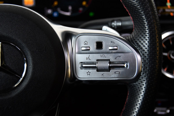Mercedes-Benz A-Klasse 180 Business Solution AMG Pano,Burmester,Sfeer