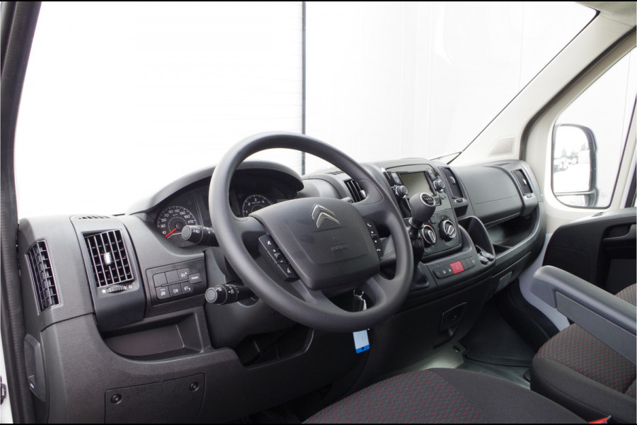 Citroën Jumper 2.2 BlueHDi 140pk L2H2 Zwaar 3.5t > Trekhaak/Camera/Cruise control...