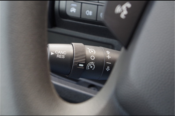Citroën Jumper 2.2 BlueHDi 140pk L2H2 Zwaar 3.5t > Trekhaak/Camera/Cruise control...