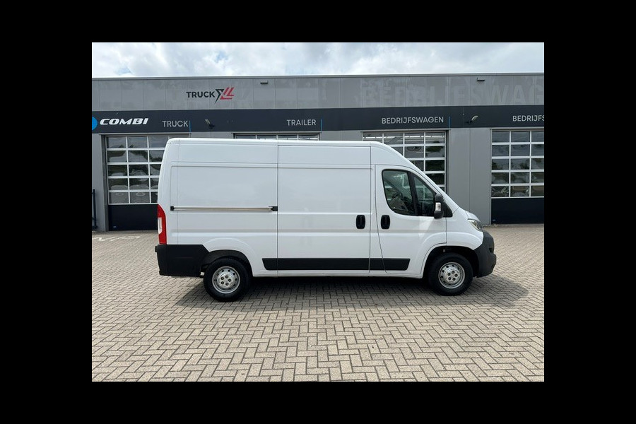 Citroën Jumper 2.2 BlueHDi 140pk L2H2 Zwaar 3.5t > Trekhaak/Camera/Cruise control...