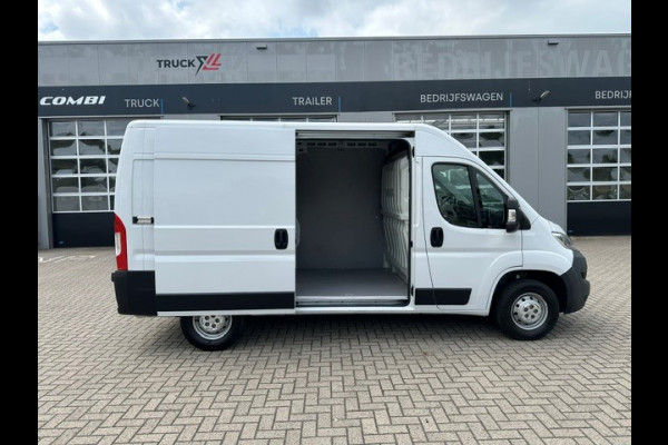 Citroën Jumper 2.2 BlueHDi 140pk L2H2 Zwaar 3.5t > Trekhaak/Camera/Cruise control...