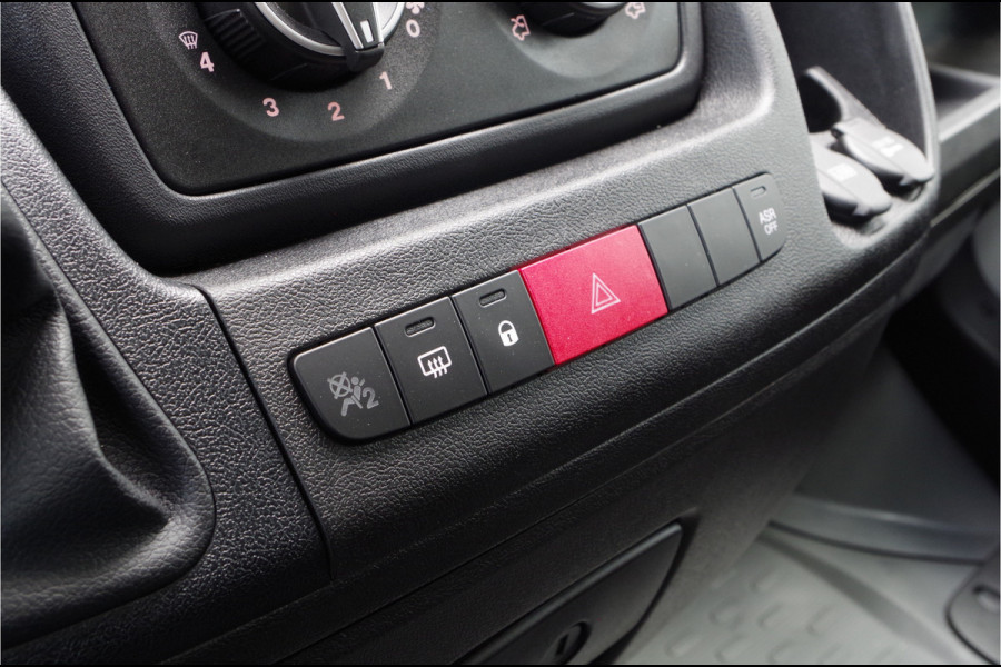 Citroën Jumper 2.2 BlueHDi 140pk L2H2 Zwaar 3.5t > Trekhaak/Camera/Cruise control...