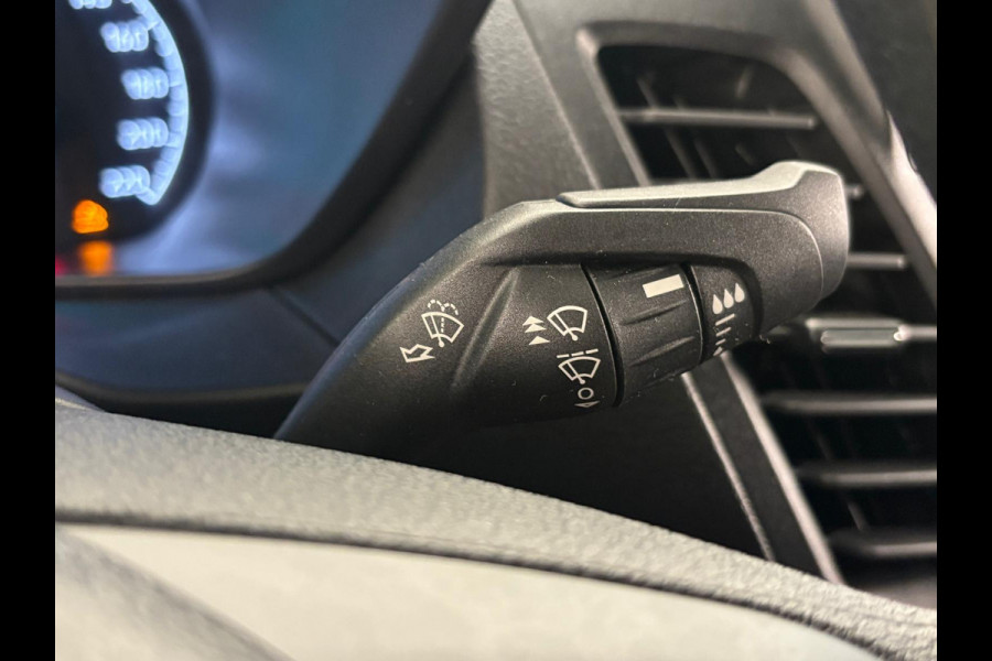 Ford Transit Connect 1.5 EcoBlue L1 Trend Airco Radio Vooruitverwarming Parkeersensoren