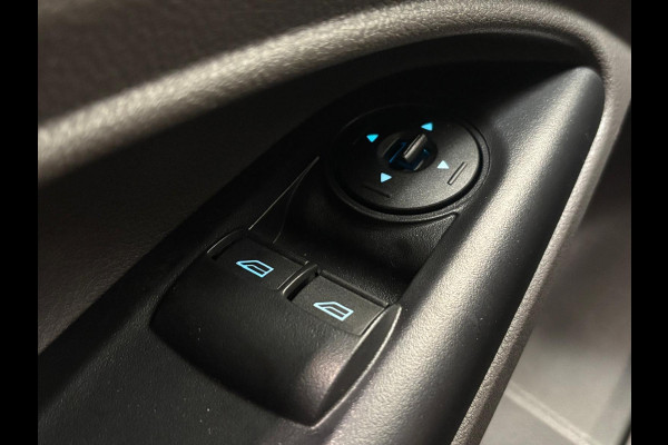 Ford Transit Connect 1.5 EcoBlue L1 Trend Airco Radio Vooruitverwarming Parkeersensoren