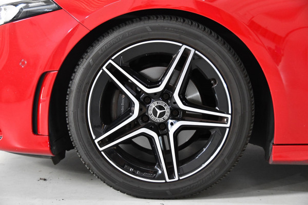 Mercedes-Benz A-Klasse 200 Business Solution AMG, BOMVOL,Pano,Sfeer,Burmester