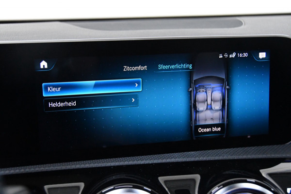 Mercedes-Benz A-Klasse 200 Business Solution AMG, BOMVOL,Pano,Sfeer,Burmester