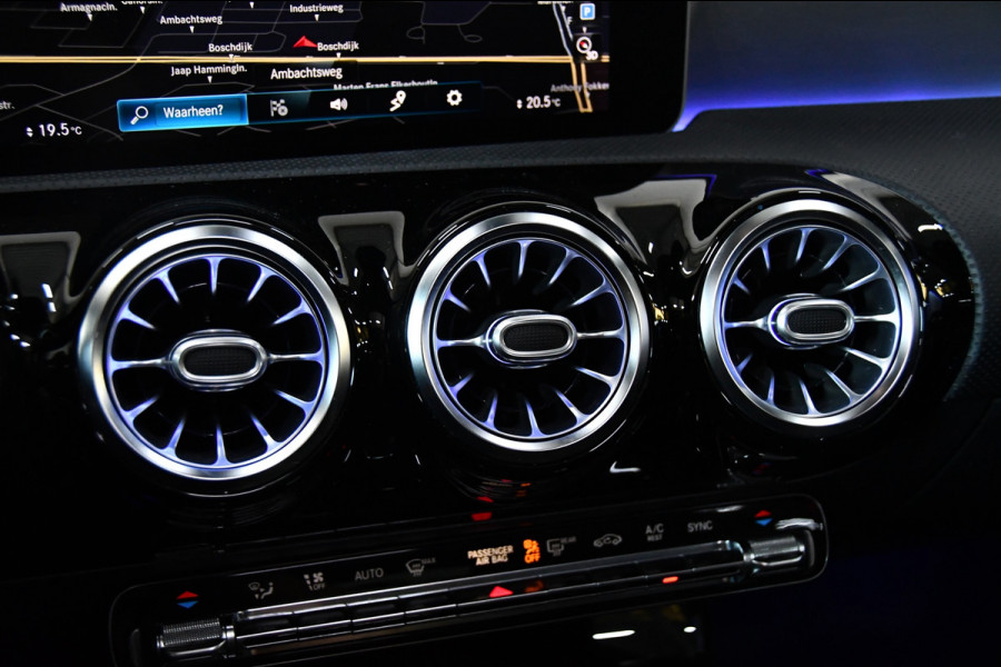 Mercedes-Benz A-Klasse 200 Business Solution AMG, BOMVOL,Pano,Sfeer,Burmester