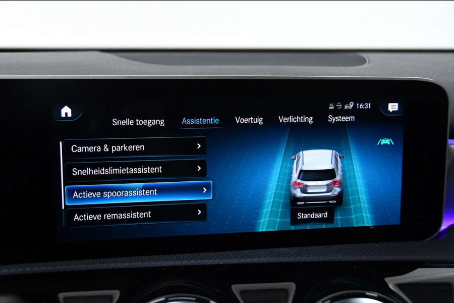 Mercedes-Benz A-Klasse 200 Business Solution AMG, BOMVOL,Pano,Sfeer,Burmester