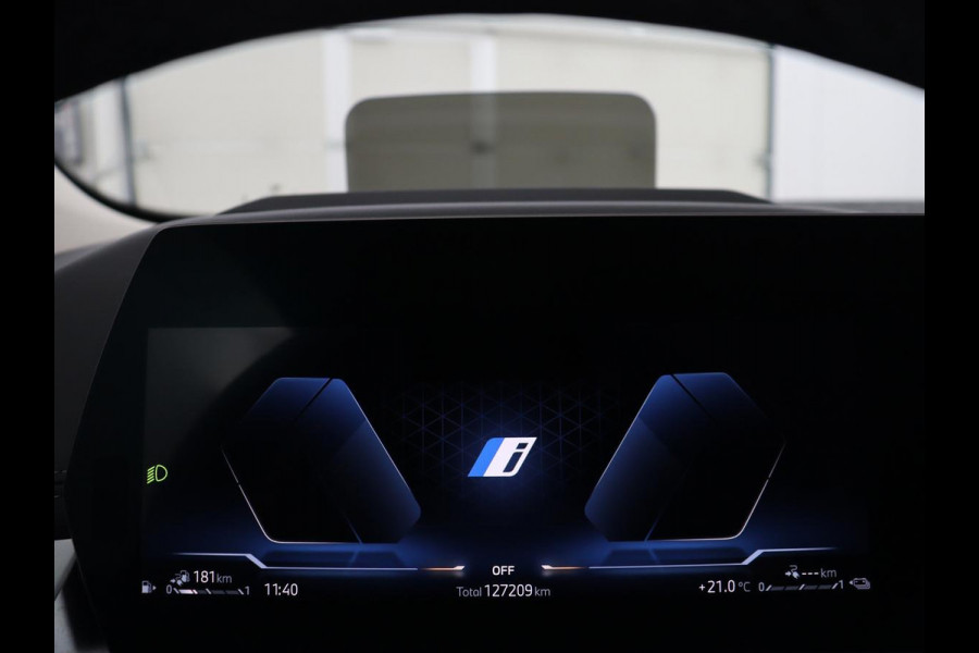 BMW 2 Serie Active Tourer 225e xDrive Luxury Line | SOH 95,1% | Trekhaak | Leder | Full LED | Head Up| Keyless | Navigatie | Carplay | 17" | Stoelverwarming | 360 Camera | Adaptive Cruise | PHEV | Plug In