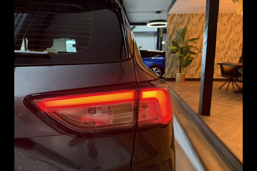 Ford Kuga 2.5 ST-Line FHEV|Uniek|1.600KG Trekgewicht|Full-Hybride|Camera|Blindspot|Keyless|Navi|LED|Elek. Achterklep|Rijklaar
