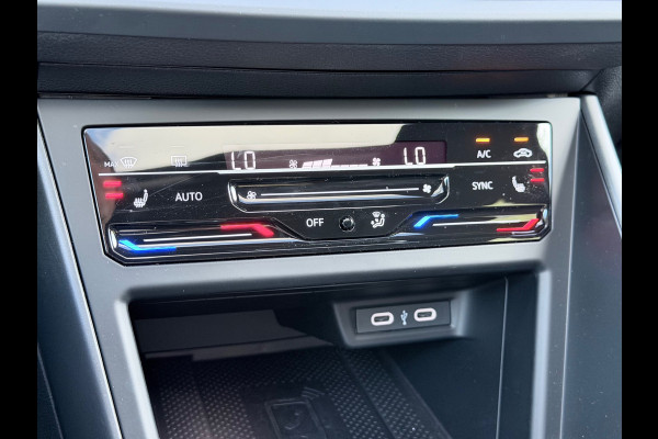 Volkswagen Taigo 1.0 TSI R-Line Pano/Keyless/Blindspot