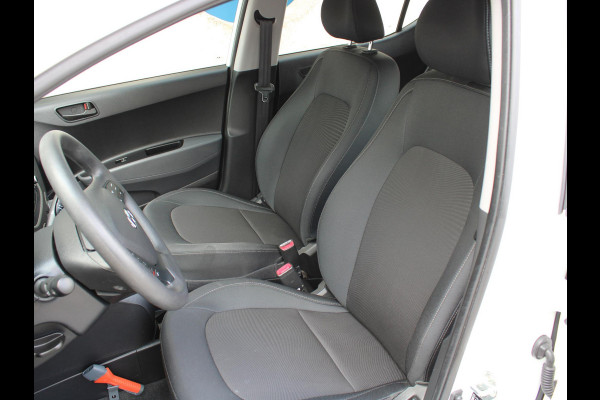 Hyundai i10 1.0i Comfort | APPLE CARPLAY / ANDROID AUTO | PARKEERSENSOREN ACHTER | CRUISE CONTROL |