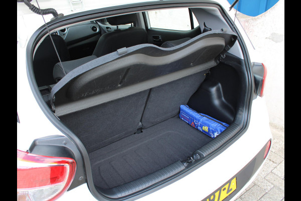Hyundai i10 1.0i Comfort | APPLE CARPLAY / ANDROID AUTO | PARKEERSENSOREN ACHTER | CRUISE CONTROL |
