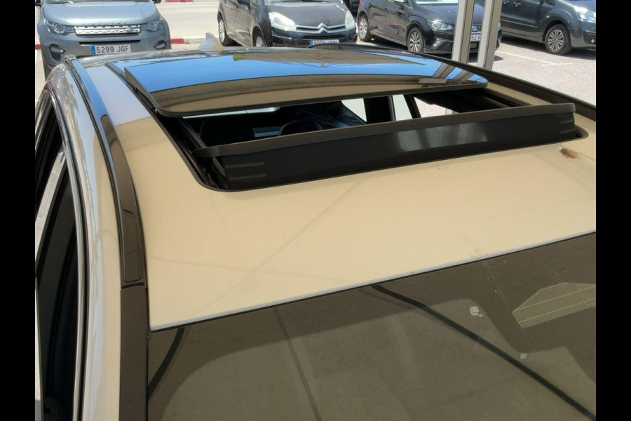 BMW iX3 High Executive 80 kWh | M Pakket | Panoramadak | 360 graden camera | Sportstoelen | Harman/kardon | Keyless entry | Elektrische achterklep | Stoelverwarming | Head Up Display