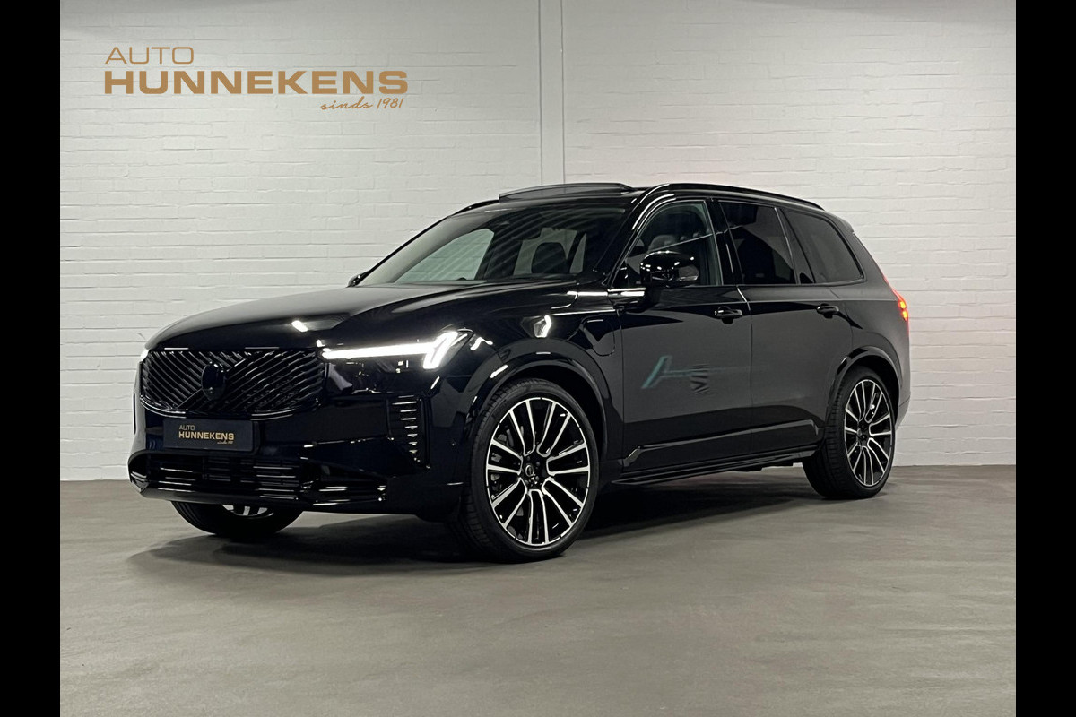 Volvo XC90 2.0 T8 Plug-in hybrid AWD Ultra Dark Luchtvering | Bowers & Wilkins | Adapt. cruise | Open dak | Massage | 360 camera | Head-up | Stoelventilatie/-verwarming | 22" wielen