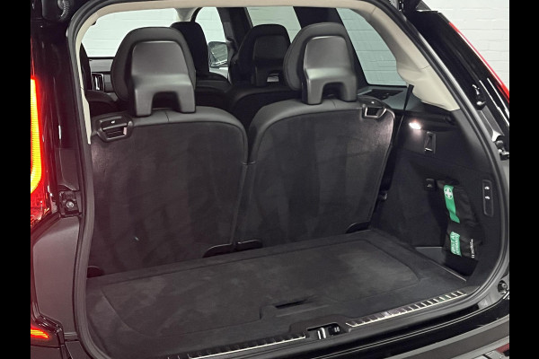 Volvo XC90 2.0 T8 Plug-in hybrid AWD Ultra Dark Luchtvering | Bowers & Wilkins | Adapt. cruise | Open dak | Massage | 360 camera | Head-up | Stoelventilatie/-verwarming | 22" wielen