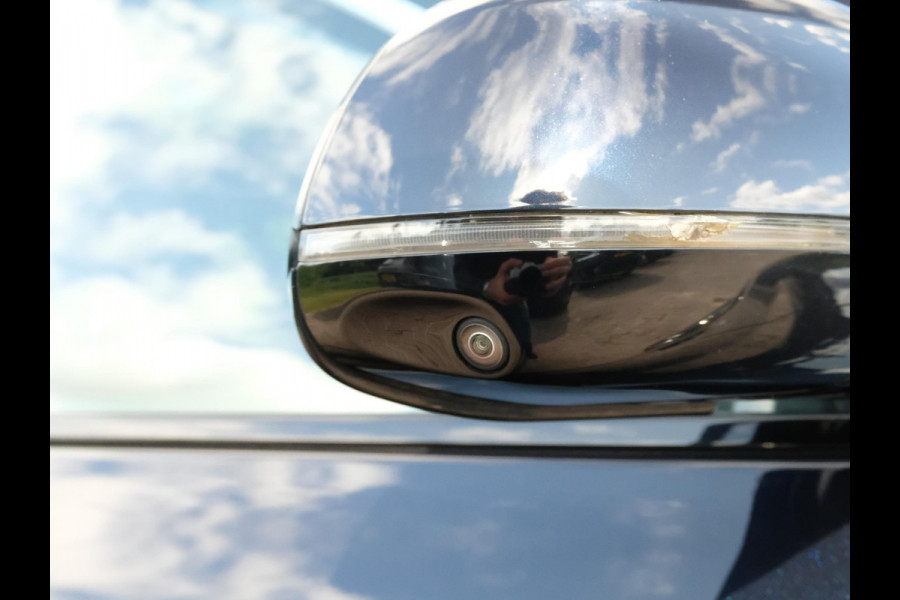 BMW iX3 High Executive 80 kWh | M Sport | Panoramadak | Trekhaak wegklapbaar | Harman/kardon | Keyless entry | Sportstoelen | Stoelverwarming | 360 graden camera | Head Up Display