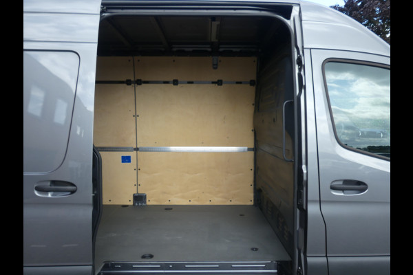 Mercedes-Benz Sprinter 317 CDI L3H2 LED/360 Adaptive Cruise/Groot navigatie/Standkachel