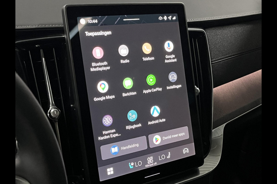 Volvo XC90 2.0 T8 Plug-in hybrid AWD Ultra Bright Luchtvering | Adapt. cruise | Open dak | Massage | Harman/Kardon | Stoelverwarming/-ventilatie | 360 camera | Head-up