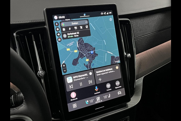 Volvo XC90 2.0 T8 Plug-in hybrid AWD Ultra Dark Luchtvering | Bowers & Wilkins | Adapt. cruise | Open dak | Massage | 360 camera | Head-up | Stoelventilatie/-verwarming | 22" wielen