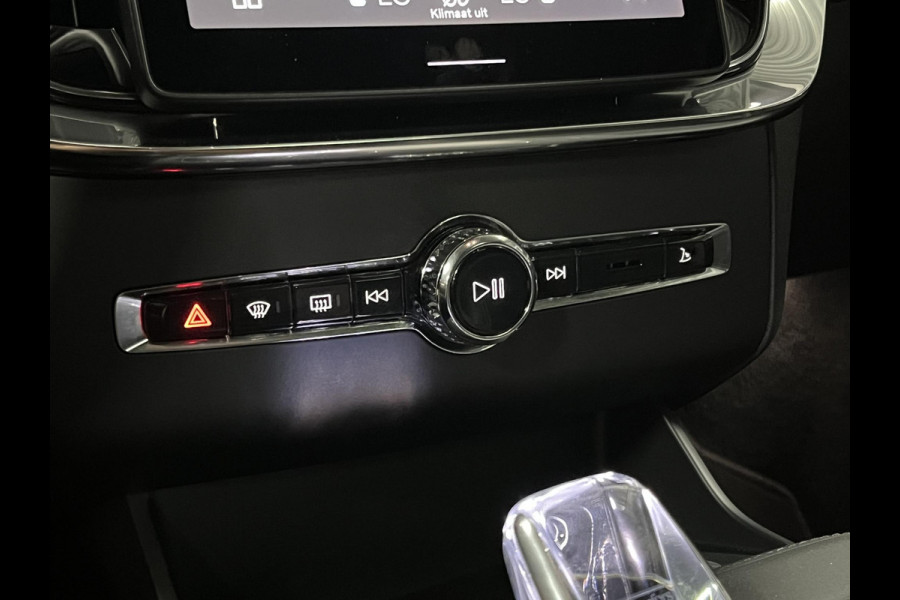 Volvo XC90 2.0 T8 Plug-in hybrid AWD Ultra Bright Luchtvering | Adapt. cruise | Open dak | Massage | Harman/Kardon | Stoelverwarming/-ventilatie | 360 camera | Head-up