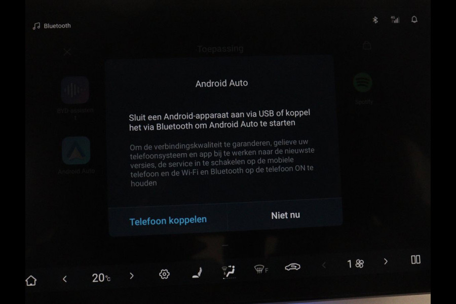 BYD ATTO 3 Comfort 60 kWh | Warmtepomp | 92.5% SOH | 3-Fase | Panoramadak | Adaptive cruise | 360 camera | DAB+ | Carplay | Dodehoek detectie | Leder